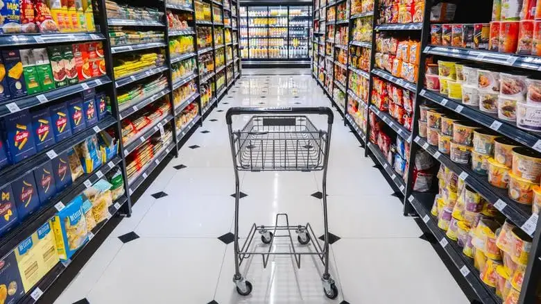 22 Small Grocery Shop Design Ideas To Boost Sales
