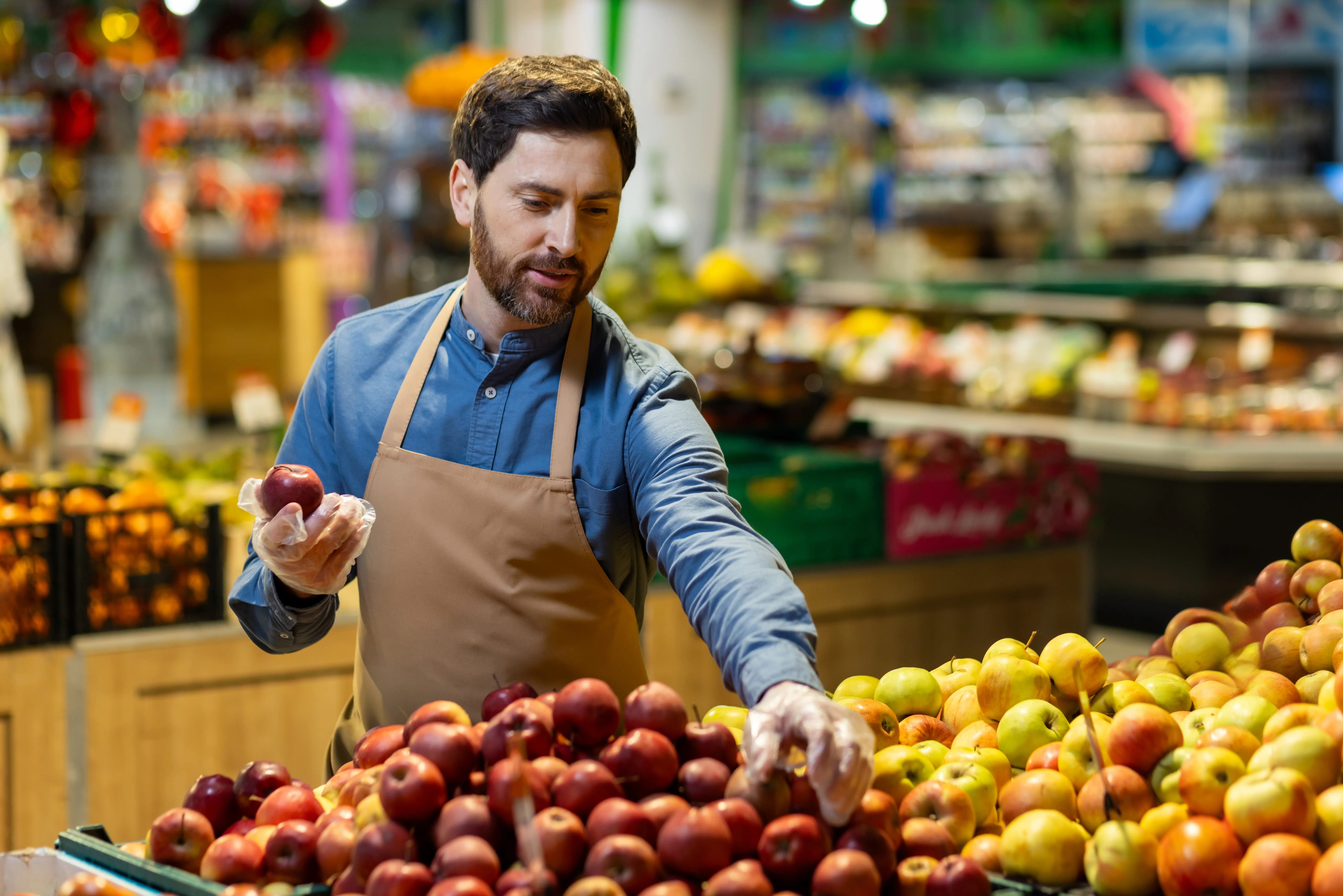 How To Open a Specialty Grocery Store: 5 Ideas and Tips