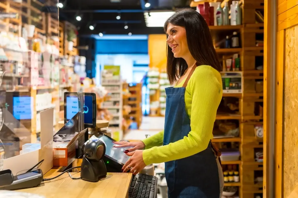 How To Open a Zero-Waste Grocery Store: 5 Tips